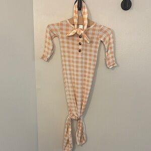 Lou Lou & Company Newborn Knotted Gown with matching Headband